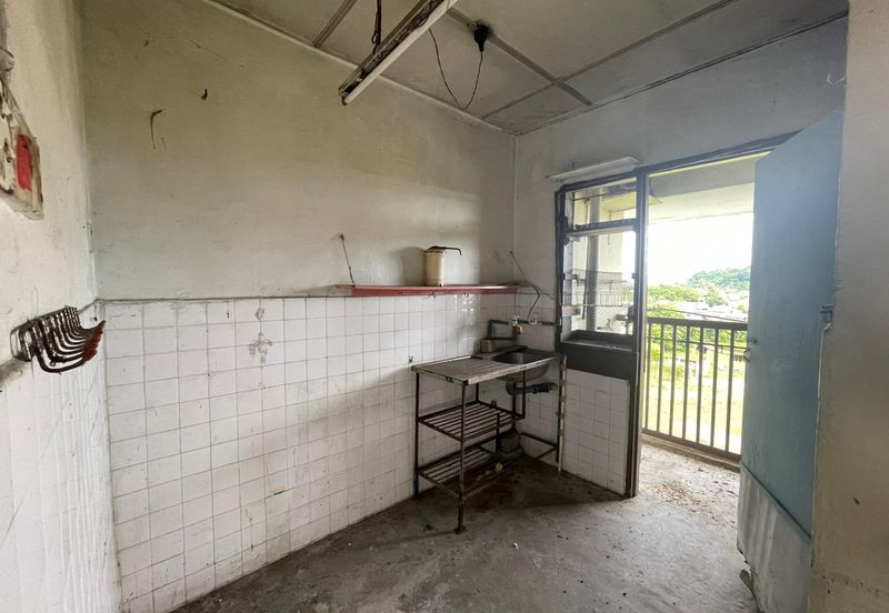 [Non Bumi Unit] Rumah Flat di Gelong Bilal Jalan Pasir Panjang, Kuala Terengganu, Terengganu