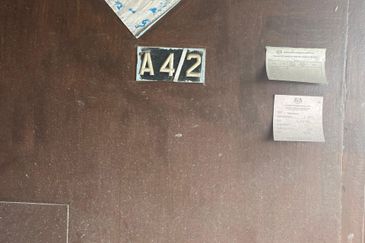 [Non Bumi Unit] Rumah Flat di Gelong Bilal Jalan Pasir Panjang, Kuala Terengganu, Terengganu