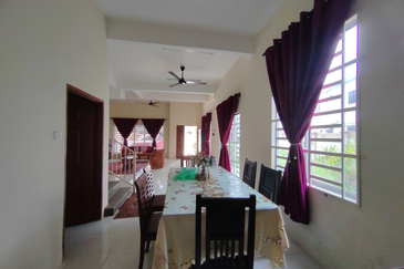 [FULLY FURNISHED]RUMAH TERES 2 TINGKAT CORNER LOT DI KUALA IBAI, KUALA TERENGGANU