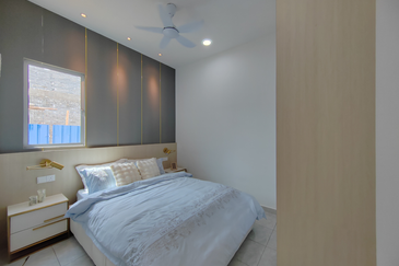 RUMAH BANGLO &  SEMI-D SETINGKAT EKSLUSIF MEWAH & MODEN DI WAKAF TAPAI, MARANG SEBELAH AKADEMI BOMBA & IKBN WAKAF TAPAI