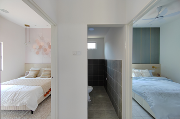 RUMAH BANGLO &  SEMI-D SETINGKAT EKSLUSIF MEWAH & MODEN DI WAKAF TAPAI, MARANG SEBELAH AKADEMI BOMBA & IKBN WAKAF TAPAI