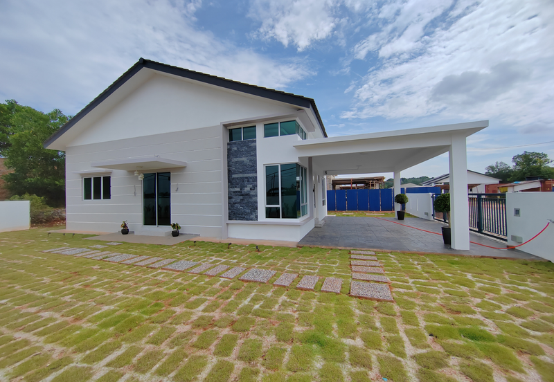 RUMAH BANGLO &  SEMI-D SETINGKAT EKSLUSIF MEWAH & MODEN DI WAKAF TAPAI, MARANG SEBELAH AKADEMI BOMBA & IKBN WAKAF TAPAI