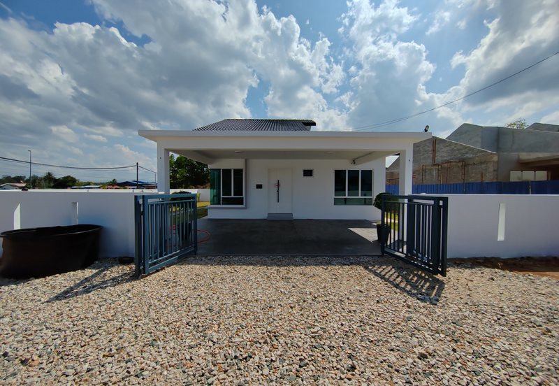 RUMAH BANGLO &  SEMI-D SETINGKAT EKSLUSIF MEWAH & MODEN DI WAKAF TAPAI, MARANG SEBELAH AKADEMI BOMBA & IKBN WAKAF TAPAI