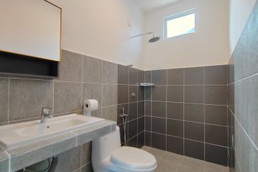 RUMAH BANGLO &  SEMI-D SETINGKAT EKSLUSIF MEWAH & MODEN DI WAKAF TAPAI, MARANG SEBELAH AKADEMI BOMBA & IKBN WAKAF TAPAI