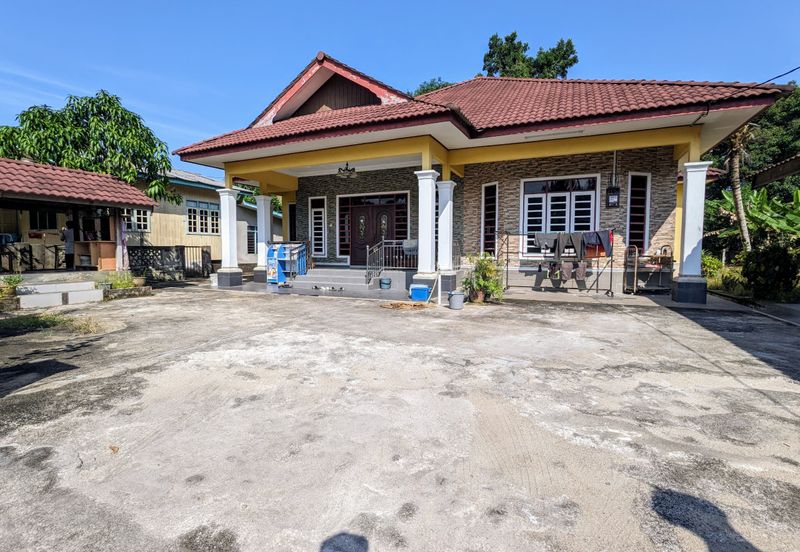 Kampung Mak Kemas