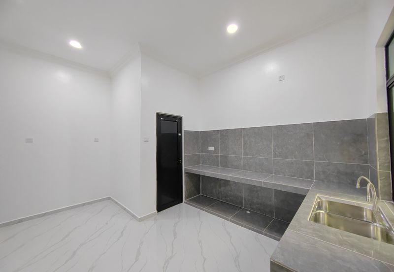 2 Unit Semi-D Setingkat di Kg. Pulau Manis, Kuala Terengganu sebelah SK Pulau Manis