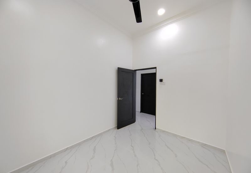 2 Unit Semi-D Setingkat di Kg. Pulau Manis, Kuala Terengganu sebelah SK Pulau Manis