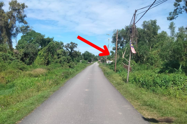 [Gred A] Tanah 3.17 ekar Di Kg Banggol Tok Jiring, Gong Badak, Terengganu berdekatan Airport