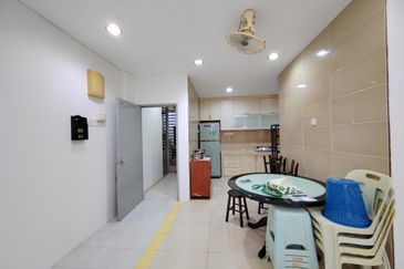 [Fully Furnished] Rumah di Apartment Redang, Pulau Kambing, Kuala Terengganu