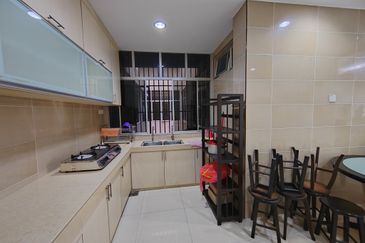 [Fully Furnished] Rumah di Apartment Redang, Pulau Kambing, Kuala Terengganu