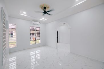 𝐑𝐔𝐌𝐀𝐇 𝐁𝐀𝐍𝐆𝐋𝐎 𝐒𝐄𝐓𝐈𝐍𝐆𝐊𝐀𝐓 𝐃𝐈 𝐁𝐈𝐍𝐉𝐀𝐈 𝐑𝐄𝐍𝐃𝐀𝐇 , 𝐁𝐔𝐊𝐈𝐓 𝐏𝐀𝐘𝐎𝐍𝐆, 𝐌𝐀𝐑𝐀𝐍𝐆, 𝐓𝐄𝐑𝐄𝐍𝐆𝐆𝐀𝐍𝐔