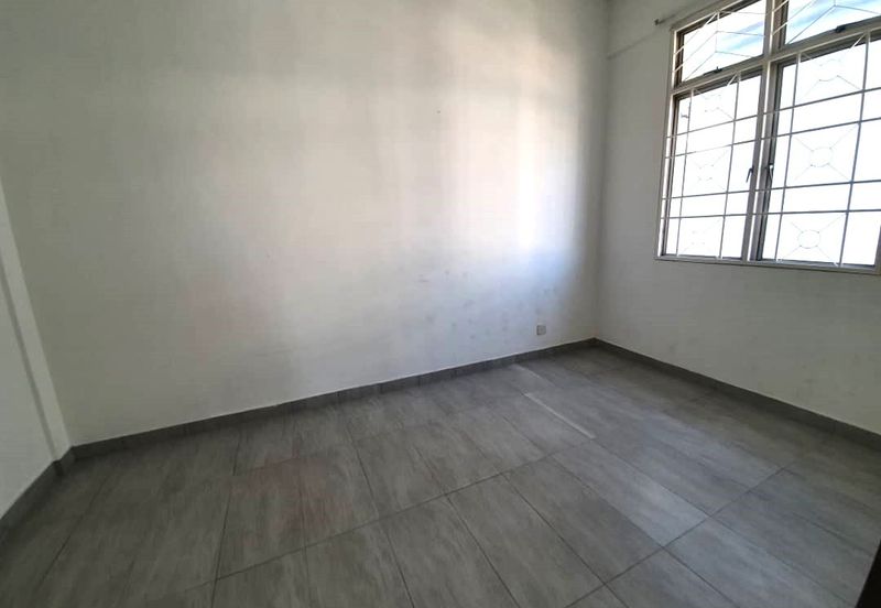 Subang Perdana Goodyear Court 9