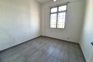 Subang Perdana Goodyear Court 9