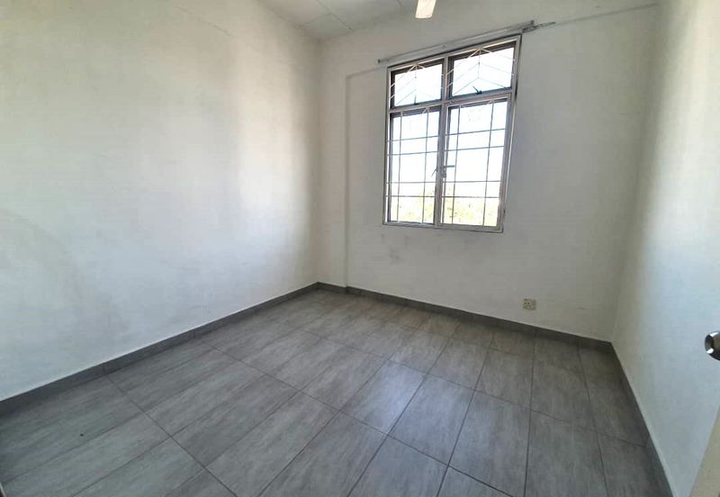 Subang Perdana Goodyear Court 9