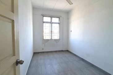 Subang Perdana Goodyear Court 9