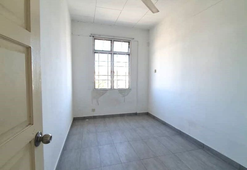 Subang Perdana Goodyear Court 9