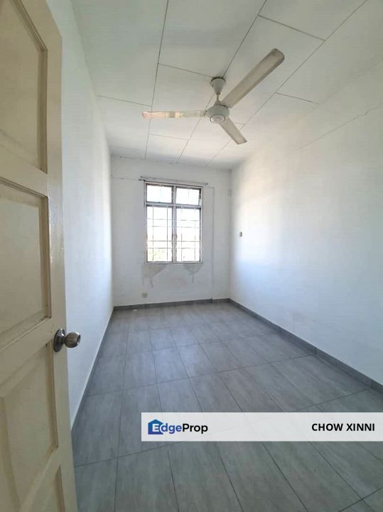 Goodyear Court 9 for Sale, Top Floor, 2 carparks, Selangor, USJ