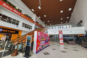 GM Klang Wholesale City