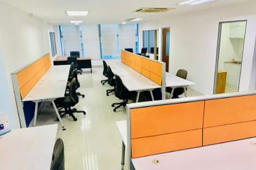 Taipan Business Centre, USJ 10