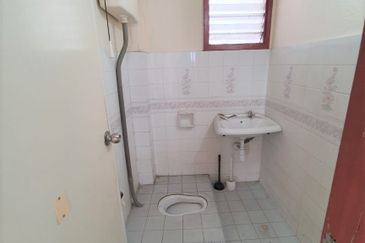 Subang Perdana Goodyear Court 3