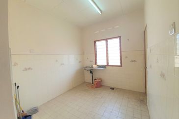 Subang Perdana Goodyear Court 3