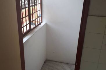 Subang Perdana Goodyear Court 3