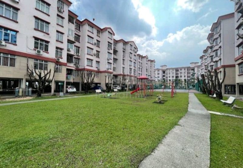 Subang Perdana Goodyear Court 8