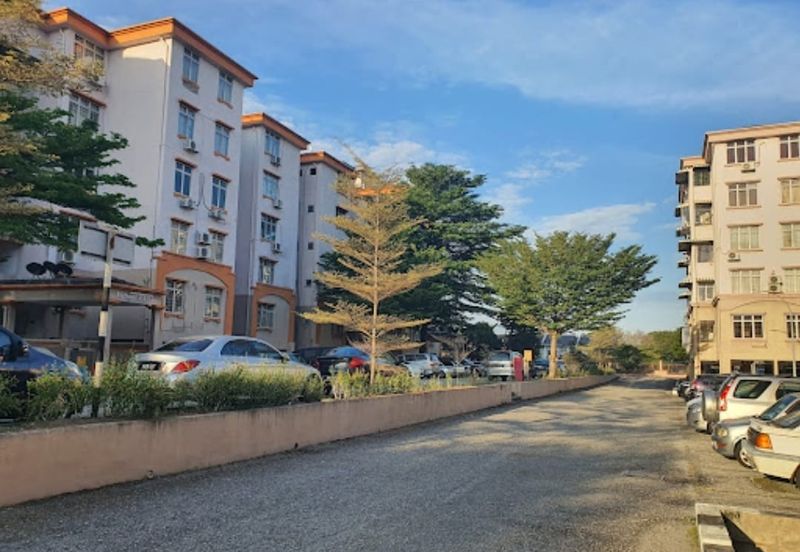 Subang Perdana Goodyear Court 8