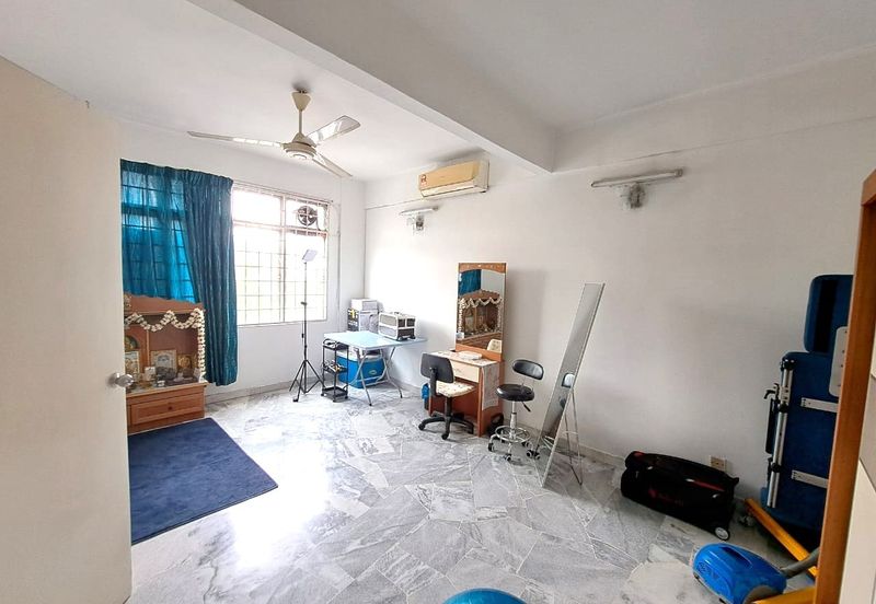 Subang Perdana Goodyear Court 8