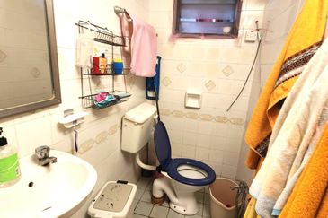 Subang Perdana Goodyear Court 8