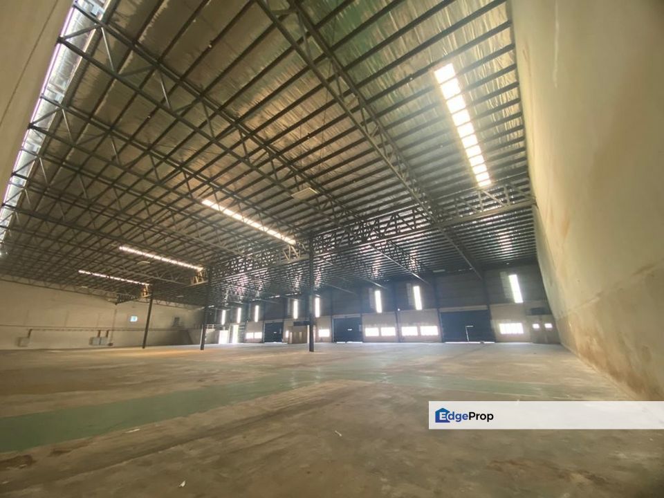 Sungai Buloh Factory Warehouse for Rental RM20,500 By ANDERSON PUNG