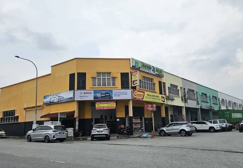 Bandar Pinggiran Subang