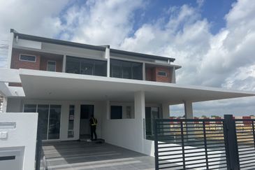 TAMAN KUANTAN JAYA KAMPUNG PAK MAHAT