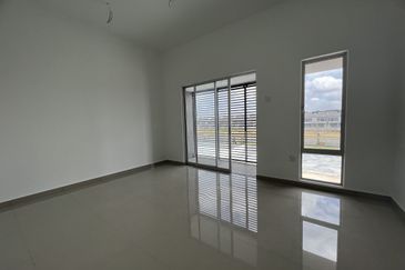 TAMAN KUANTAN JAYA KAMPUNG PAK MAHAT