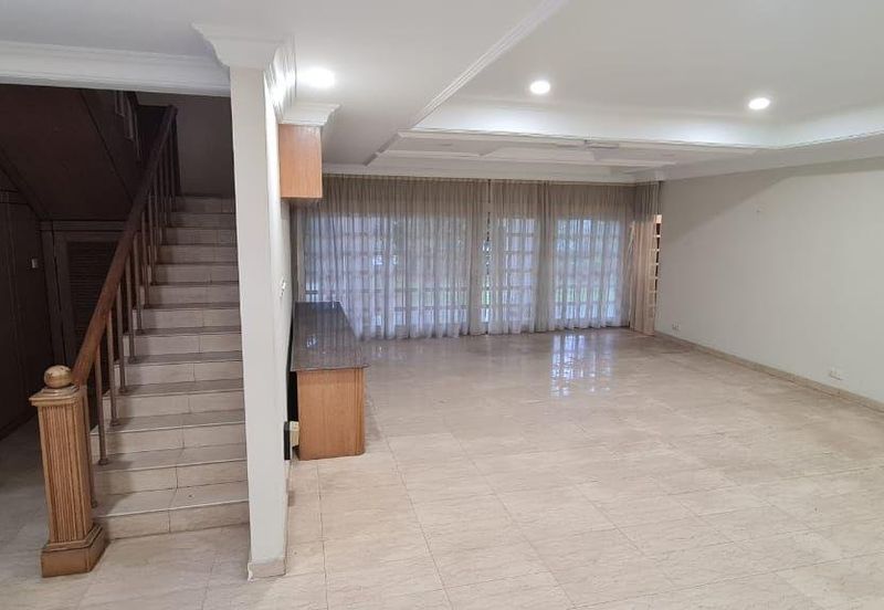 Bukit Pantai (Pantai Hill)