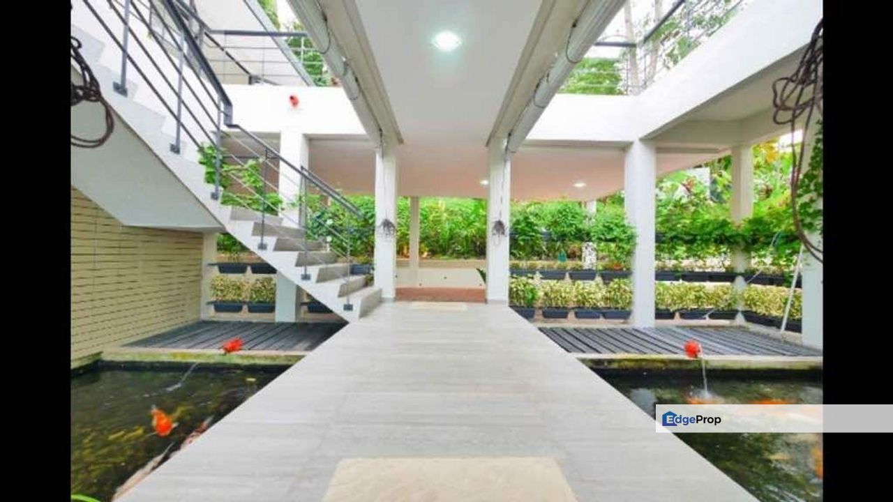 Kenny Hills (Bukit Tunku), Kuala Lumpur, Kenny Hills (Bukit Tunku)