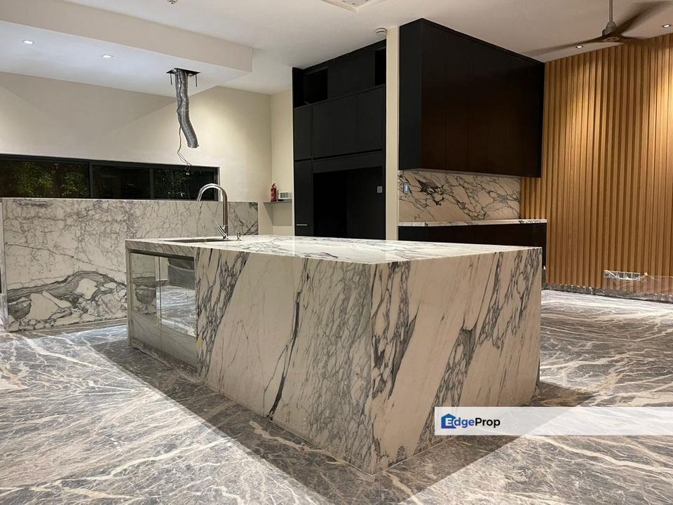 Kenny Hills (Bukit Tunku), Kuala Lumpur, Kenny Hills (Bukit Tunku)