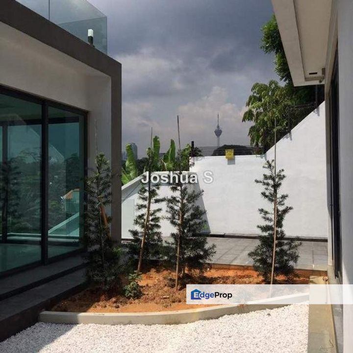 Kenny Hills (Bukit Tunku), Kuala Lumpur, Kenny Hills (Bukit Tunku)