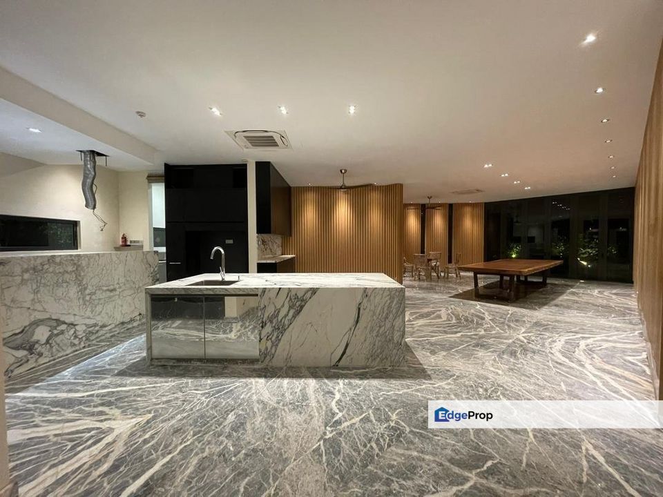 Kenny Hills (Bukit Tunku), Kuala Lumpur, Kenny Hills (Bukit Tunku)