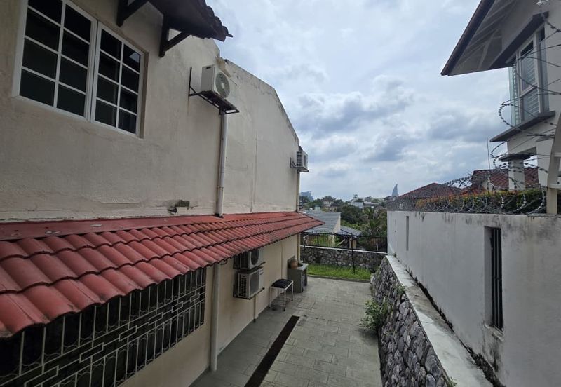 Lorong Kemaris 1