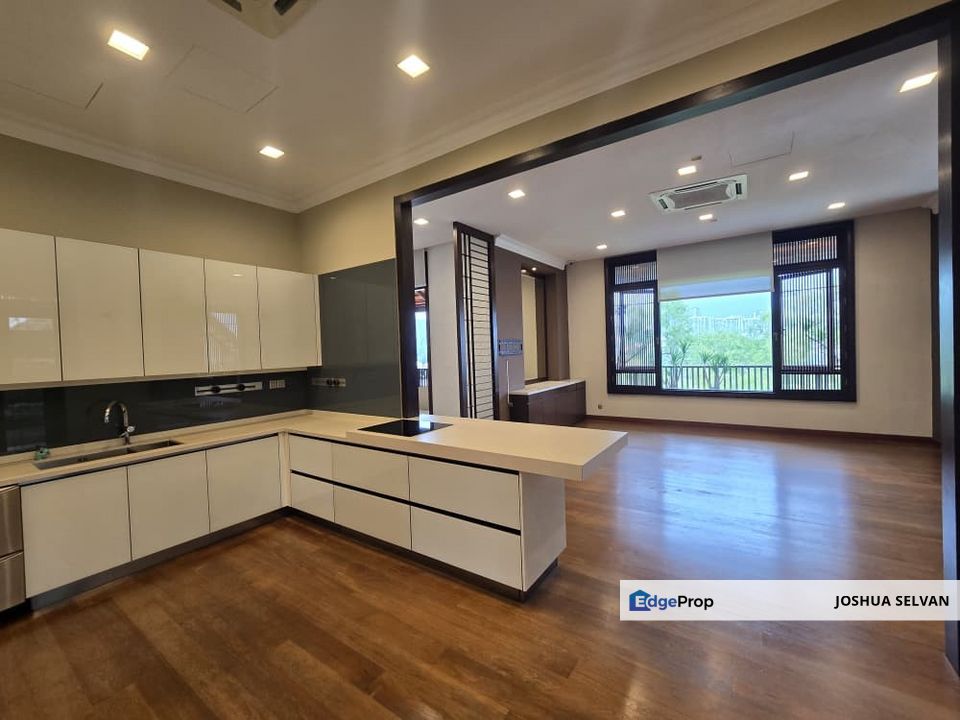 3.5 Storey Balinese Bungalow on guarded street @ Setiabakti, Damansara Heights, Kuala Lumpur, Damansara Heights