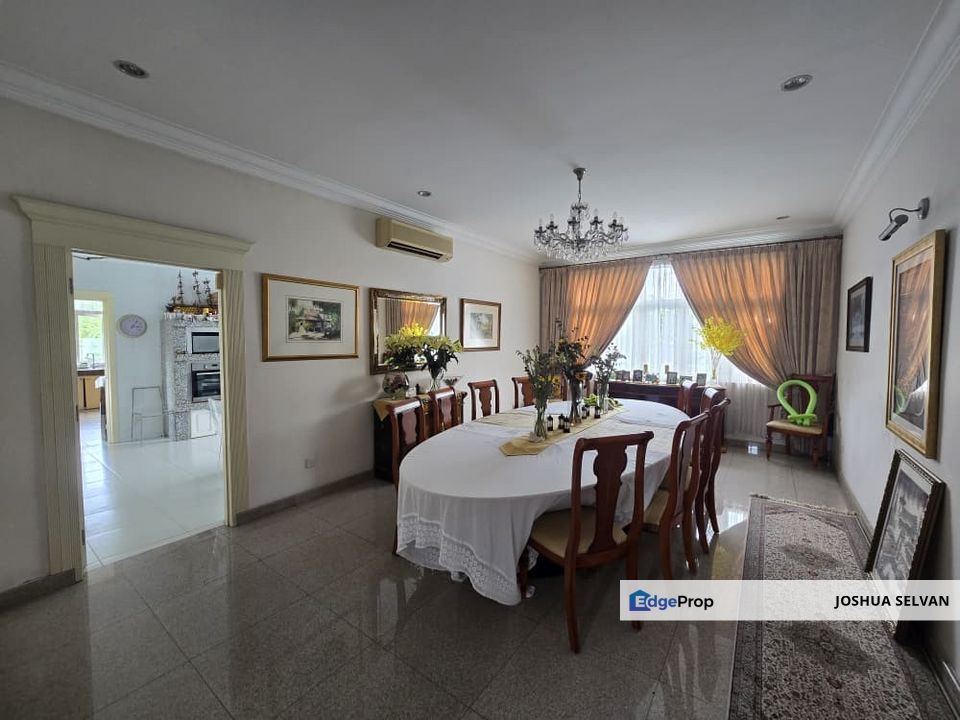 2.5 Storey Bungalow on guarded street with unblocked KL Skyline views, Kuala Lumpur, Damansara Heights