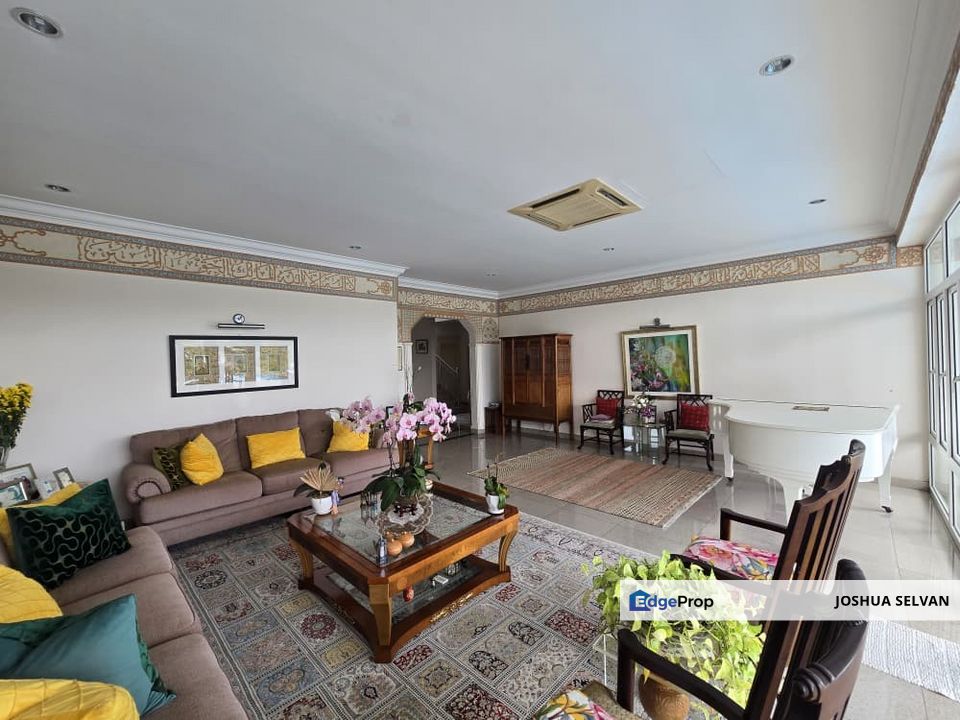 2.5 Storey Bungalow on guarded street with unblocked KL Skyline views, Kuala Lumpur, Damansara Heights