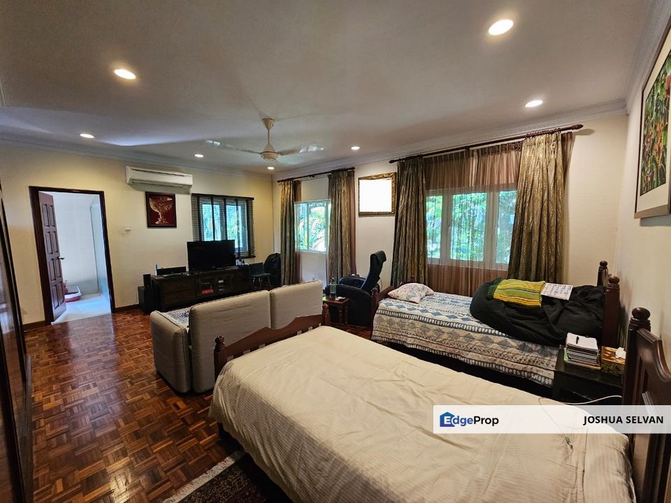 2 Storey Value Buy Bungalow on large elevated flat land, Kuala Lumpur, Damansara Heights