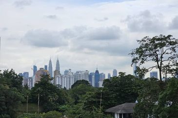 1.5 Acre Bungalow Land with Unblocked Views of KL Skyline