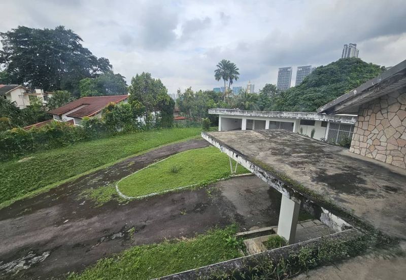 1.5 Acre Bungalow Land with Unblocked Views of KL Skyline