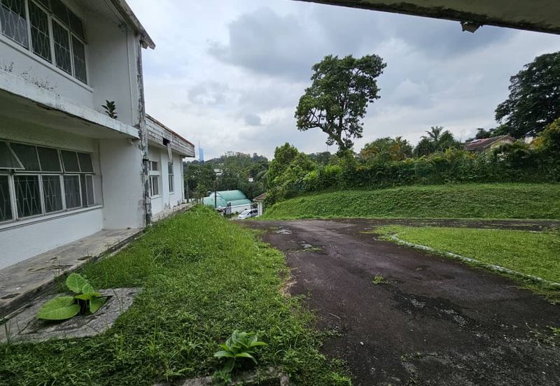 1.5 Acre Bungalow Land with Unblocked Views of KL Skyline