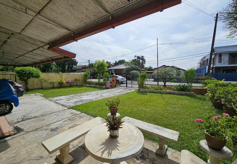 Seksyen 11, Petaling Jaya