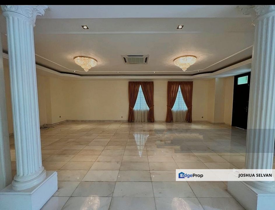 3 Storey Move in Condition Bungalow @ Setiabakti, Damansara Heights, Kuala Lumpur, Damansara Heights