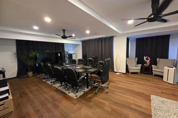 5 Storey Modern Bungalow with KL Skyline view @ Taman Duta, Bukit Tunku